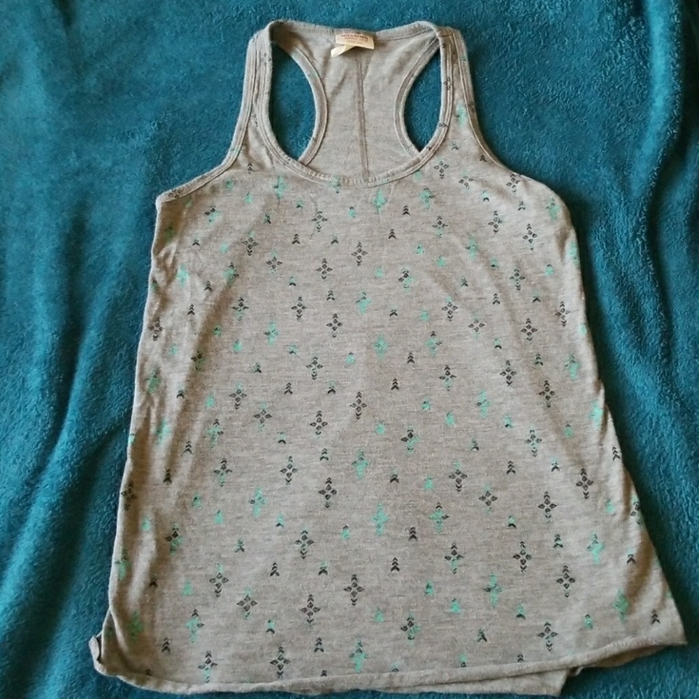 Grey tank top with cute designs